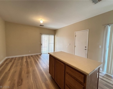 3533 Terraza Mar Avenue - Photo Thumbnail 6
