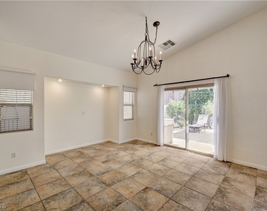 115 Cora Hills Court - Photo Thumbnail 8