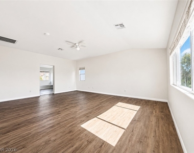 4300 Thunder Twice Street - Photo Thumbnail 21