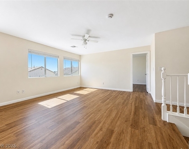 4300 Thunder Twice Street - Photo Thumbnail 15