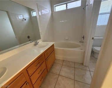 7957 Angel Tree Court - Photo Thumbnail 5