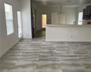 2164 Lone Desert Street - Photo Thumbnail 1