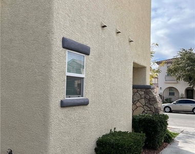 2164 Lone Desert Street - Photo Thumbnail 51