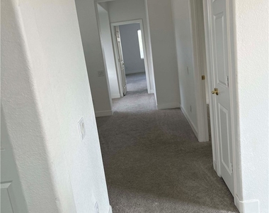 2164 Lone Desert Street - Photo Thumbnail 20
