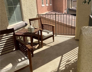 2164 Lone Desert Street - Photo Thumbnail 41