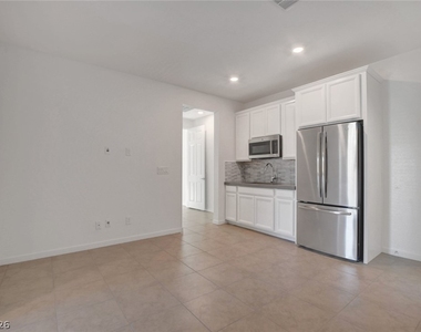774 Spirit Lake Street - Photo Thumbnail 26