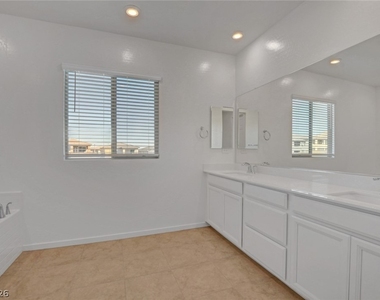 774 Spirit Lake Street - Photo Thumbnail 44