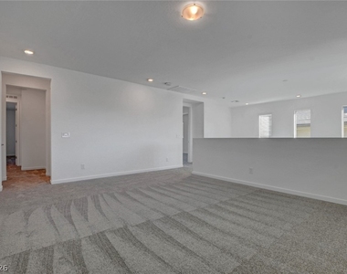 774 Spirit Lake Street - Photo Thumbnail 38