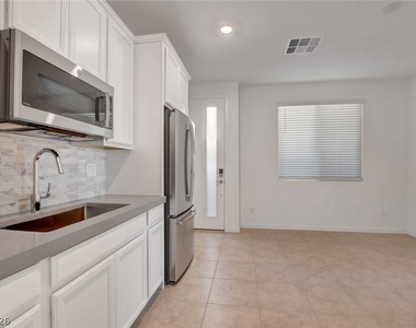 774 Spirit Lake Street - Photo Thumbnail 24