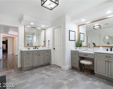 2233 Versailles Court - Photo Thumbnail 15