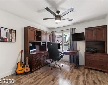 2233 Versailles Court - Photo Thumbnail 22