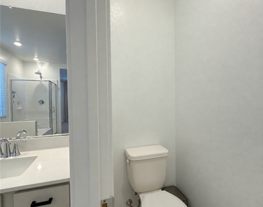 4185 Paragon Crest Court - Photo Thumbnail 20
