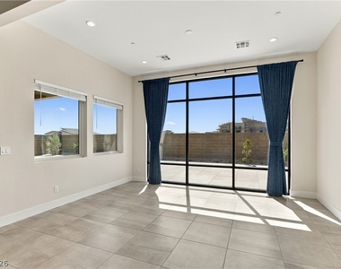 10761 Canyon Bloom Drive - Photo Thumbnail 19
