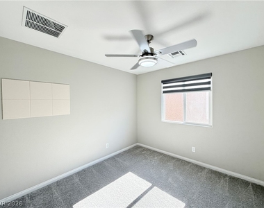3348 Castlefields Drive - Photo Thumbnail 19