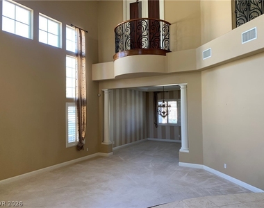 10660 Lago Cantini Street - Photo Thumbnail 5