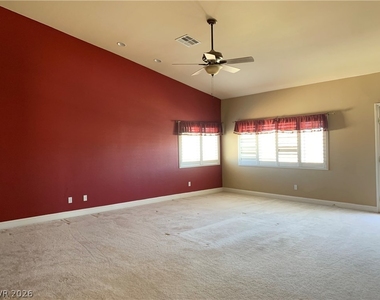 10660 Lago Cantini Street - Photo Thumbnail 28