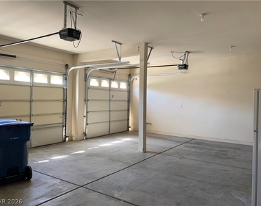 10660 Lago Cantini Street - Photo Thumbnail 40