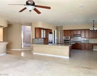 10660 Lago Cantini Street - Photo Thumbnail 16