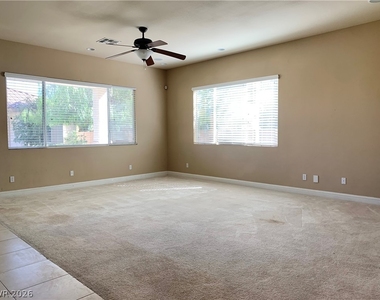 10660 Lago Cantini Street - Photo Thumbnail 23