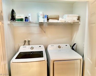 6955 N Durango Drive - Photo Thumbnail 4