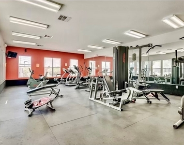 6955 N Durango Drive - Photo Thumbnail 10