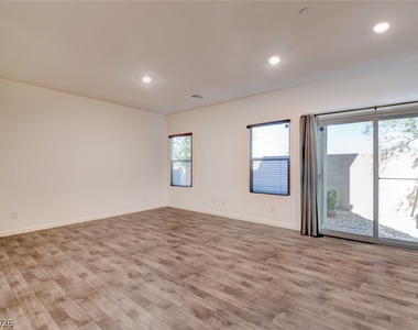 4234 Lunar Canyon Avenue - Photo Thumbnail 3