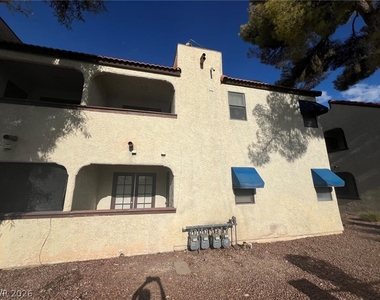 6161 W Oakey Boulevard - Photo Thumbnail 14