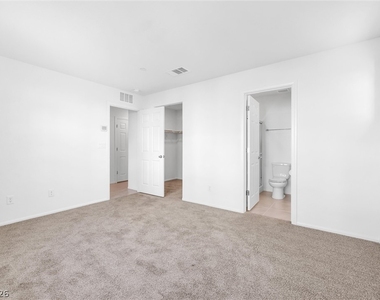 6168 Garden Crest Street - Photo Thumbnail 12