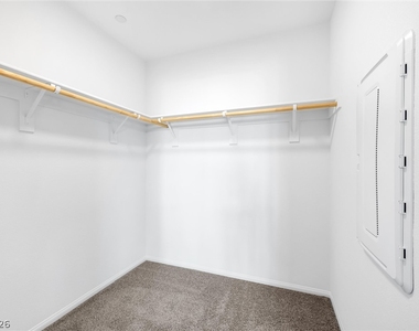 6168 Garden Crest Street - Photo Thumbnail 17