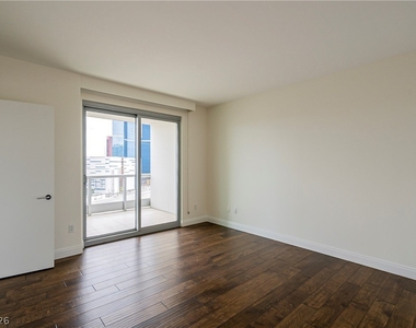 222 Karen Avenue - Photo Thumbnail 14