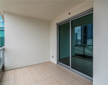 222 Karen Avenue - Photo Thumbnail 32