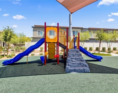 7204 N Decatur Boulevard - Photo Thumbnail 33