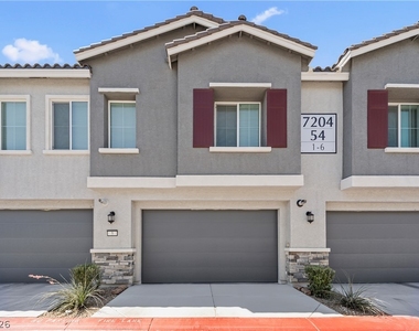 7204 N Decatur Boulevard - Photo Thumbnail 30