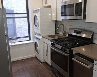 188 Claremont Avenue - Photo Thumbnail 6