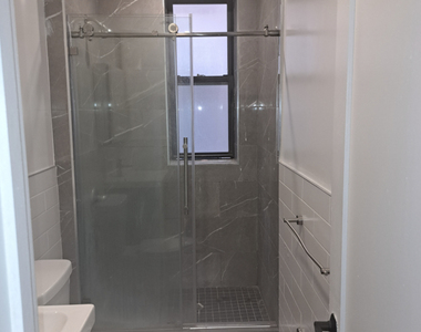 188 Claremont Avenue - Photo Thumbnail 8