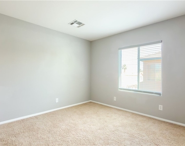 3610 Pinnate Drive - Photo Thumbnail 9