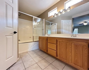 11008 Napa Ridge Drive - Photo Thumbnail 13