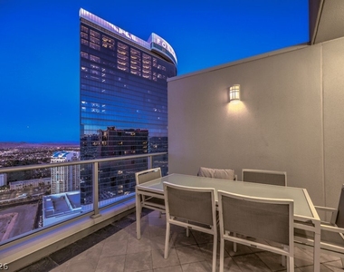 2700 Las Vegas Boulevard - Photo Thumbnail 66