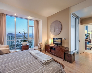 2700 Las Vegas Boulevard - Photo Thumbnail 25