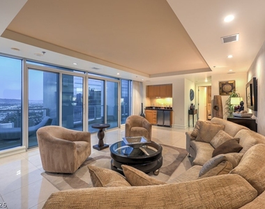 2700 Las Vegas Boulevard - Photo Thumbnail 51