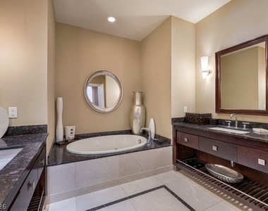 2700 Las Vegas Boulevard - Photo Thumbnail 31