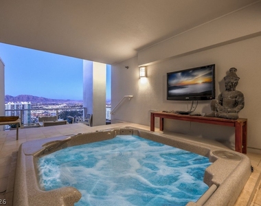 2700 Las Vegas Boulevard - Photo Thumbnail 64