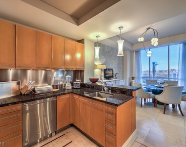 2700 Las Vegas Boulevard - Photo Thumbnail 19