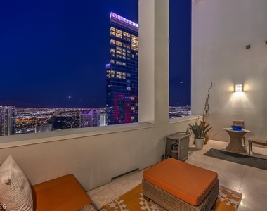 2700 Las Vegas Boulevard - Photo Thumbnail 70