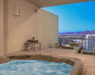 2700 Las Vegas Boulevard - Photo Thumbnail 65