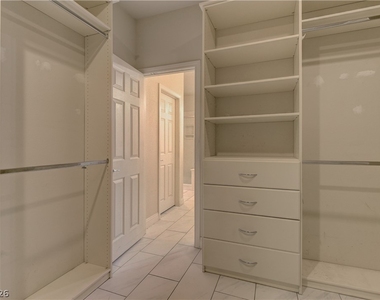 972 Rue Grand Paradis Lane - Photo Thumbnail 18