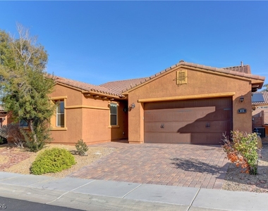 972 Rue Grand Paradis Lane - Photo Thumbnail 1