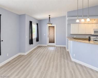 1530 Dallas Terrace - Photo Thumbnail 4