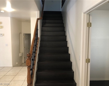 10990 Calcedonian Street - Photo Thumbnail 7