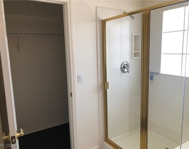 10990 Calcedonian Street - Photo Thumbnail 13